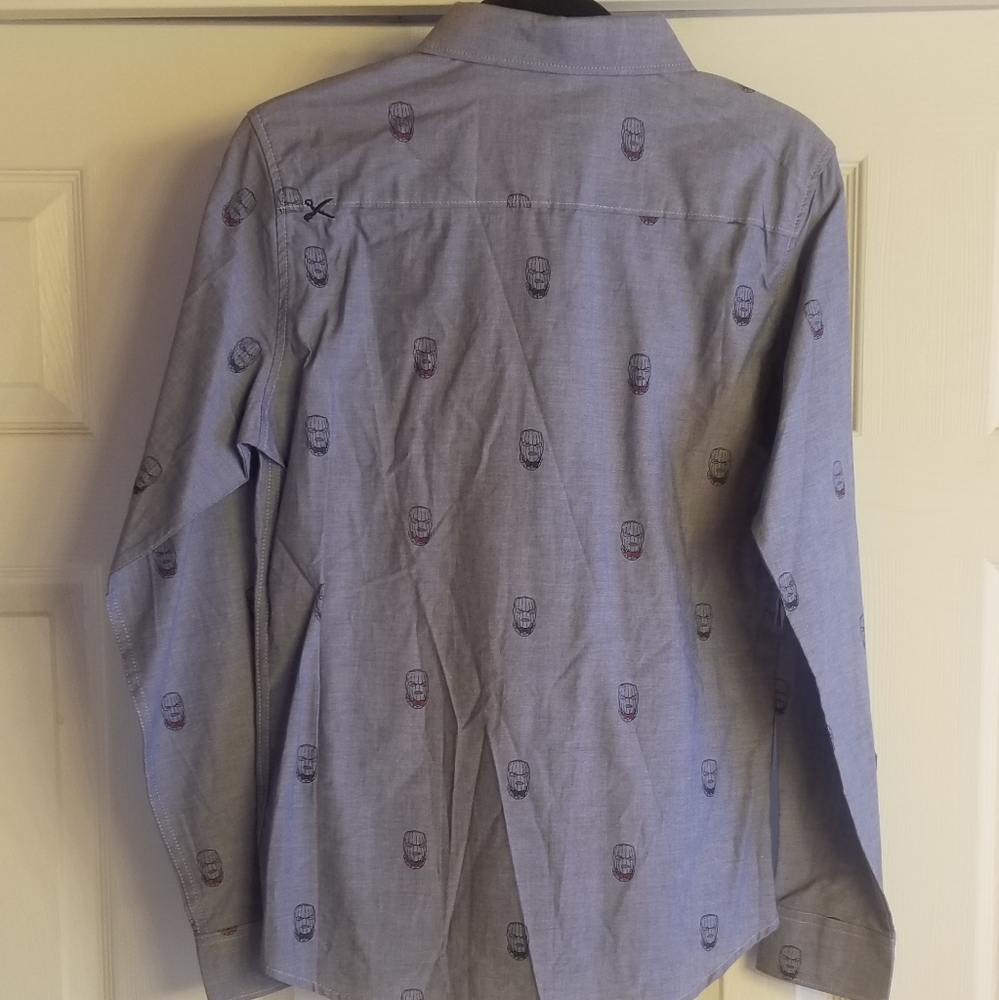 Clothing - Picture 2 of 2